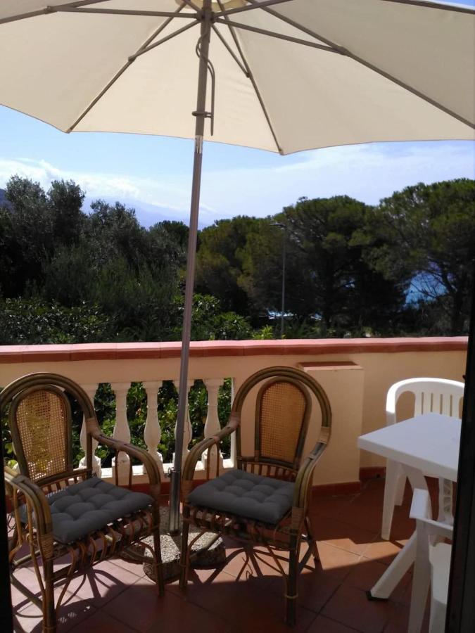 B&B Il Faro Cittadella del Capo Exterior foto